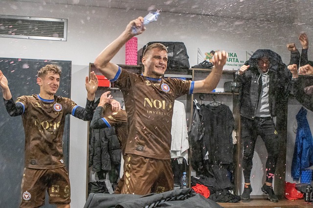 湖人胜火箭 湖人胜火箭